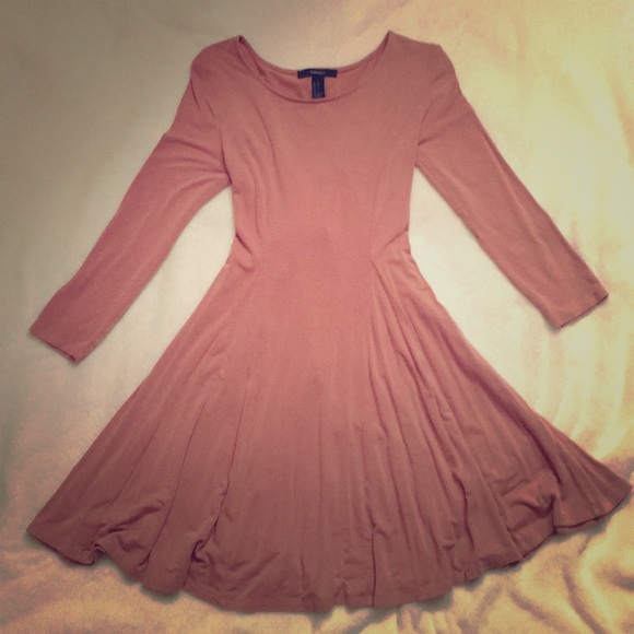 NWOT Dress w laced up back - Picture 2 of 2